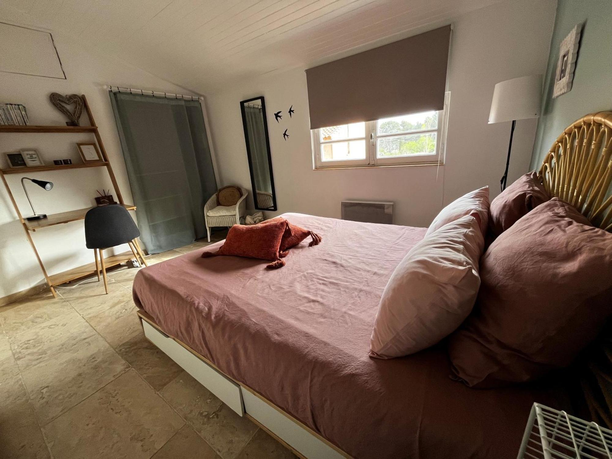 Maison Provencale Au Calme De La Campagne Avec Jacuzzi Aix-en-Provence Exterior foto