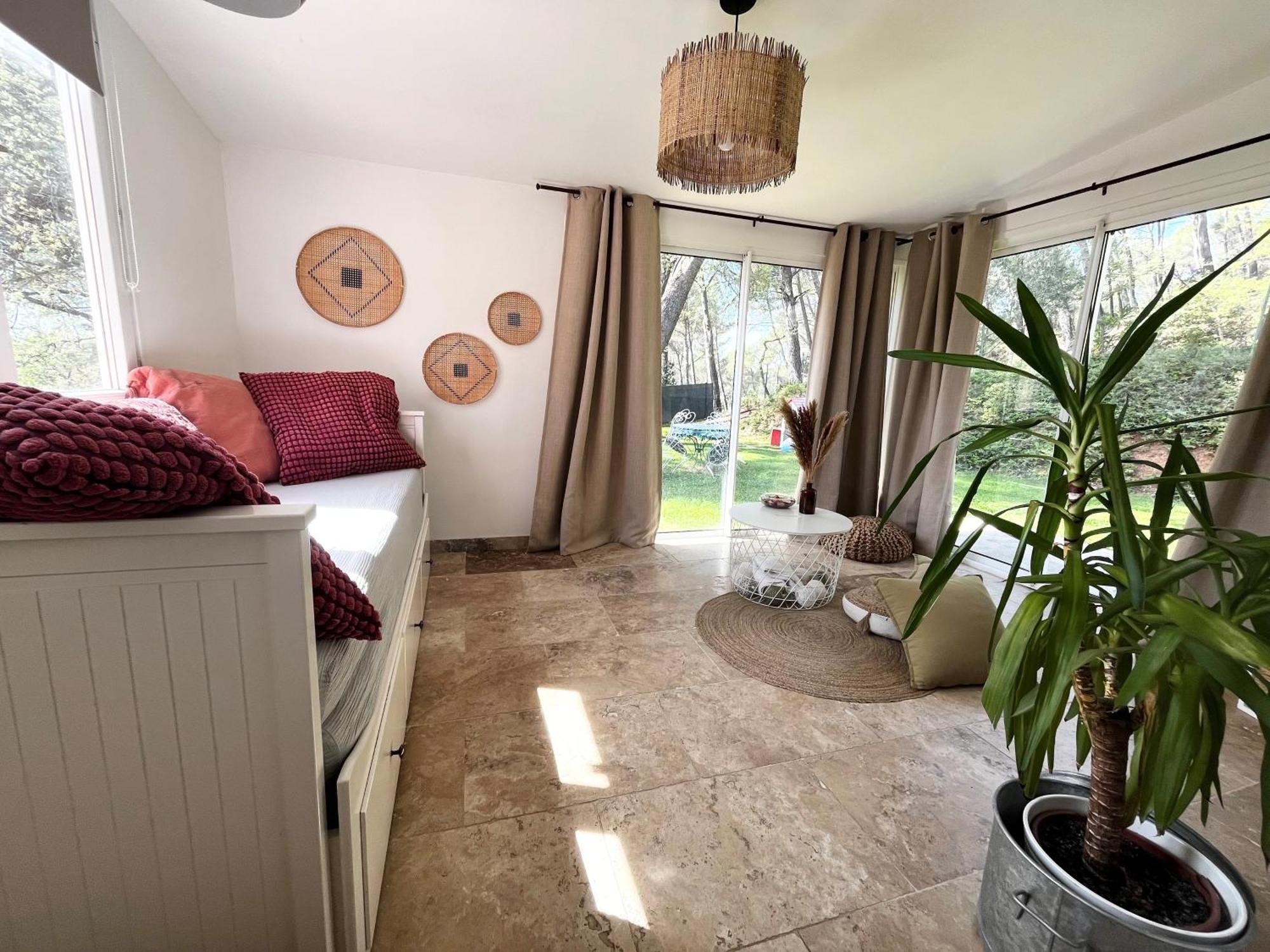 Maison Provencale Au Calme De La Campagne Avec Jacuzzi Aix-en-Provence Exterior foto
